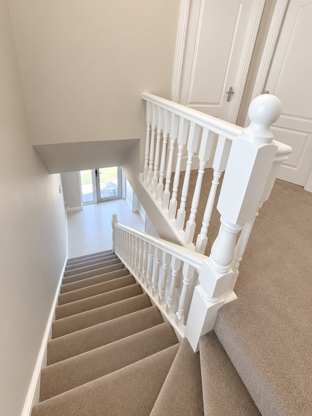 Staircase & Banister Repaint